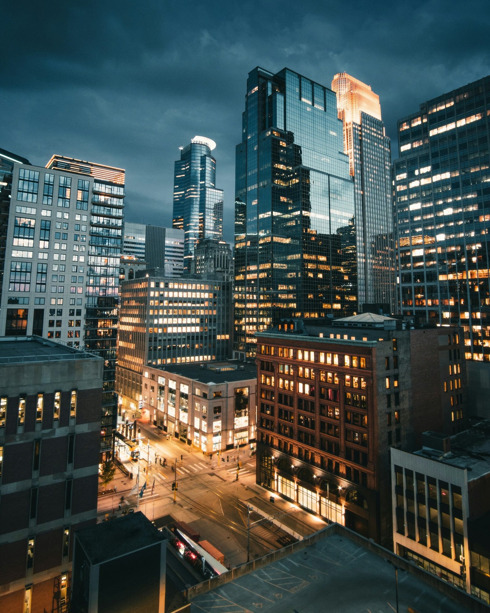 josh-hild-L-a2wryAYtU-unsplash